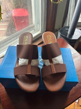 Italian Shoemakers Brown Elastic-Strap Slide Mules